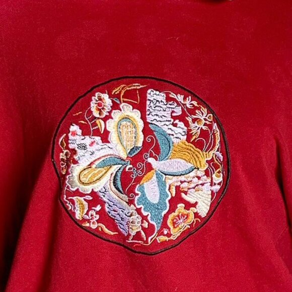 Stunning Floral Embroidered Sweatshirt Red - Picture 2 of 4
